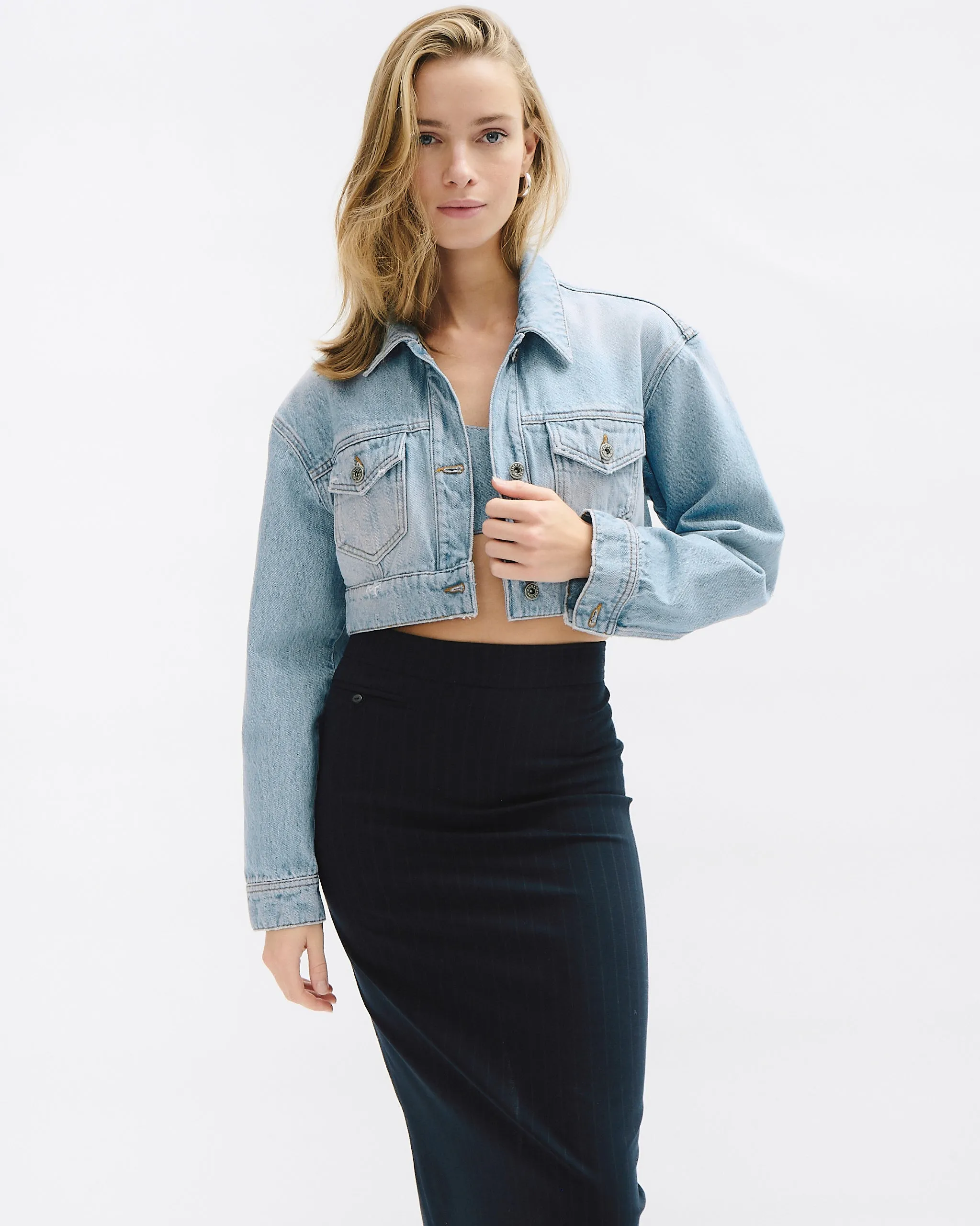 Cropped denim jacket