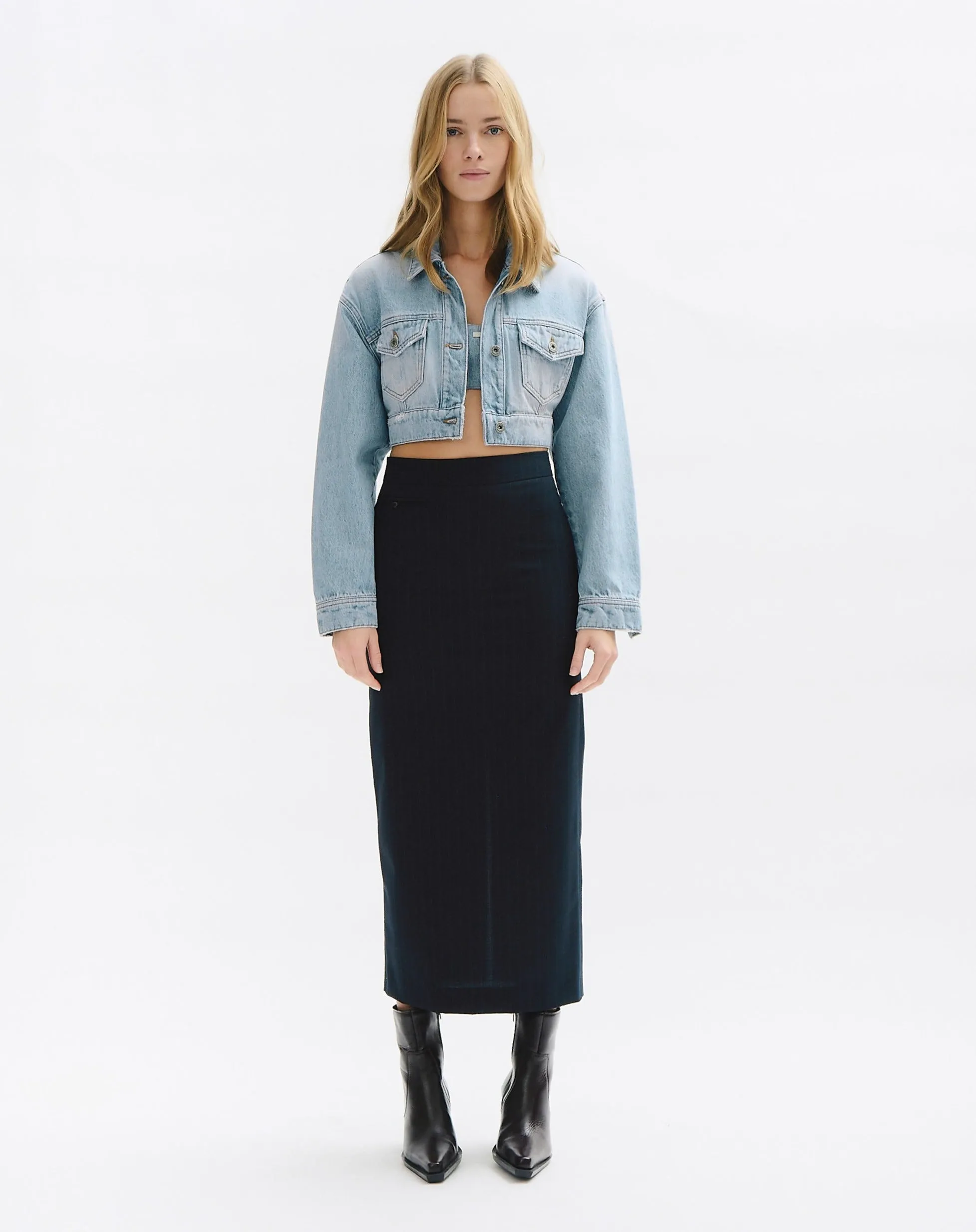 Cropped denim jacket