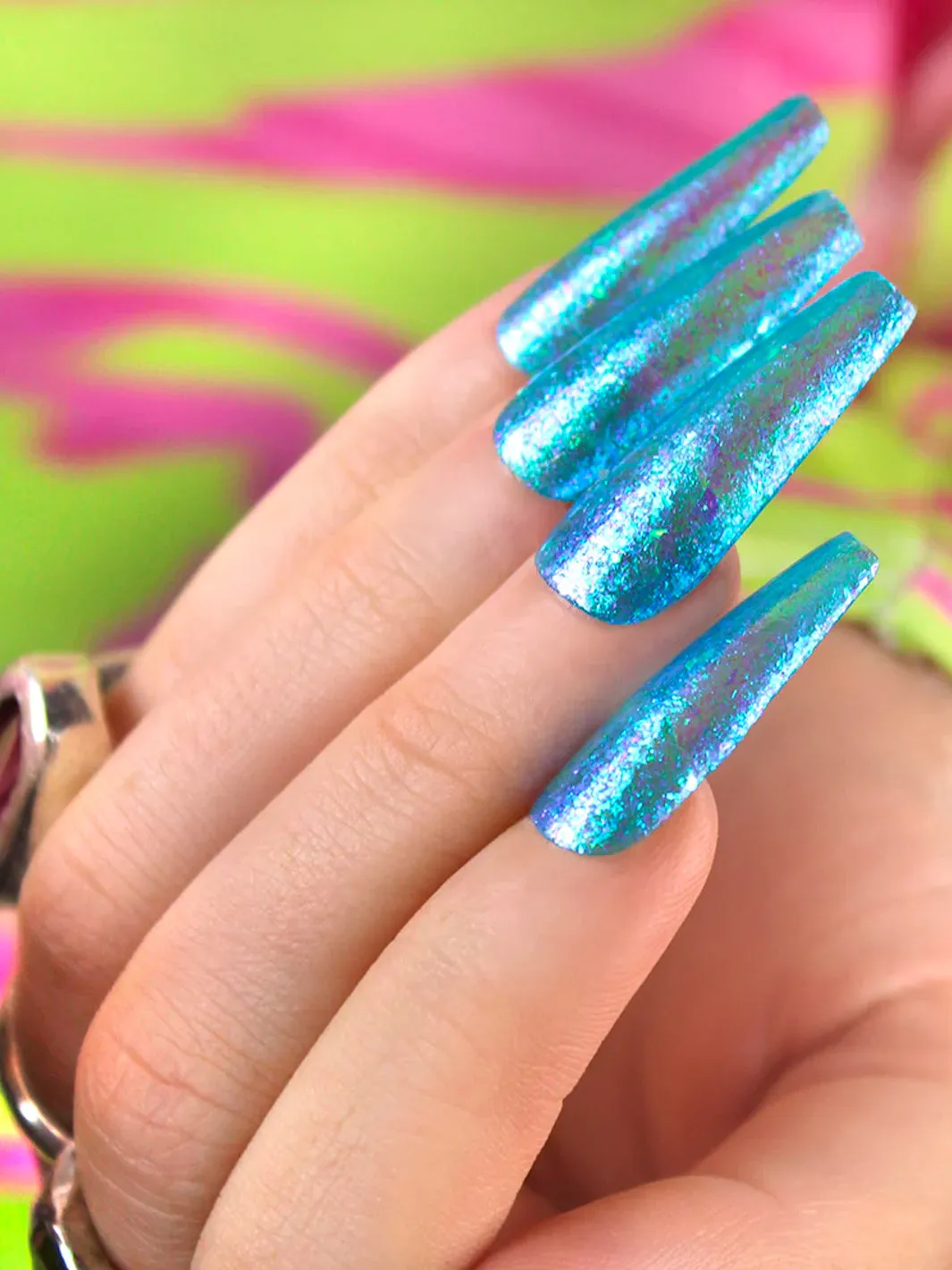 FAIRY FOUNTAIN NAIL POLISH