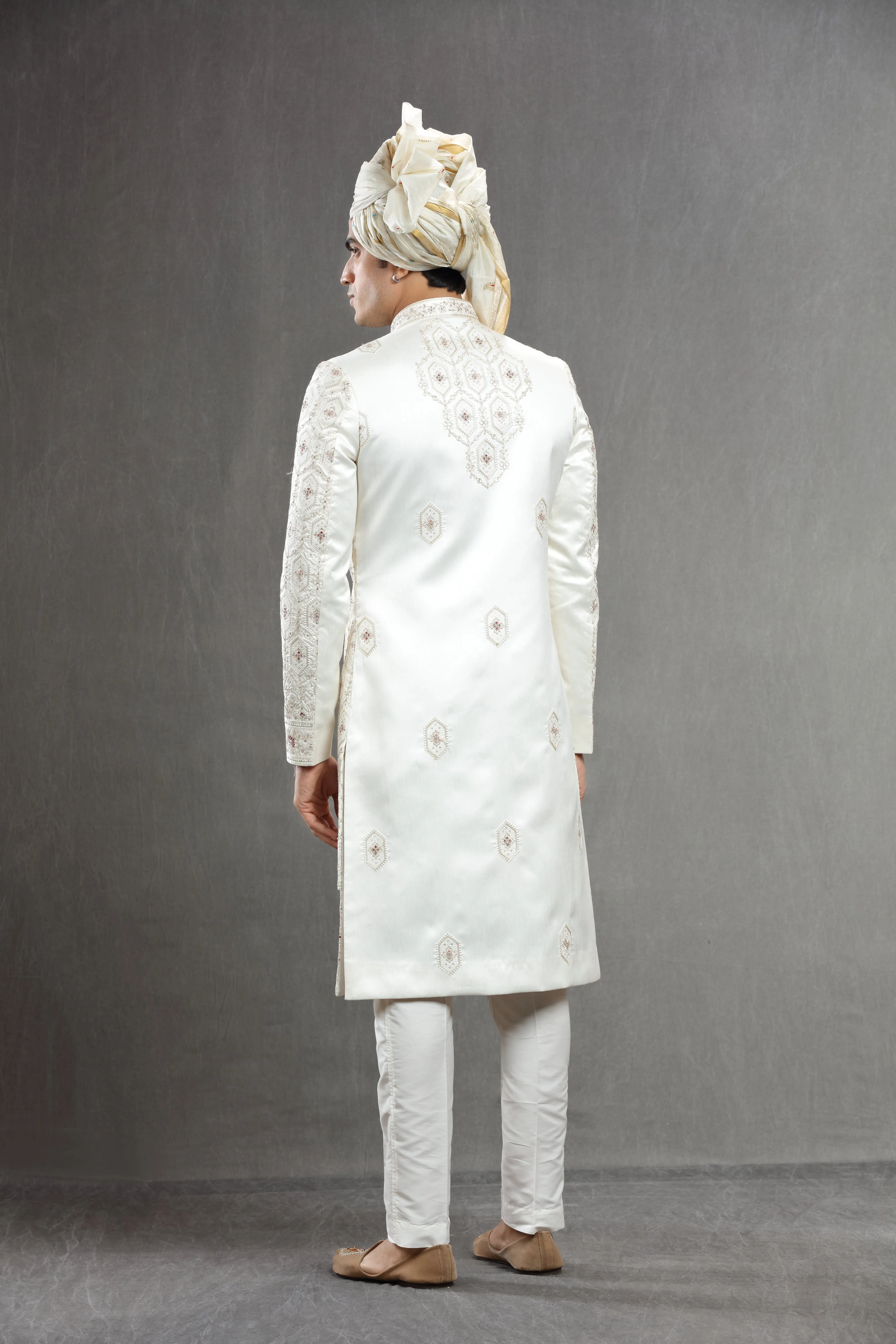 Ivory Silk embroierd indowestern set