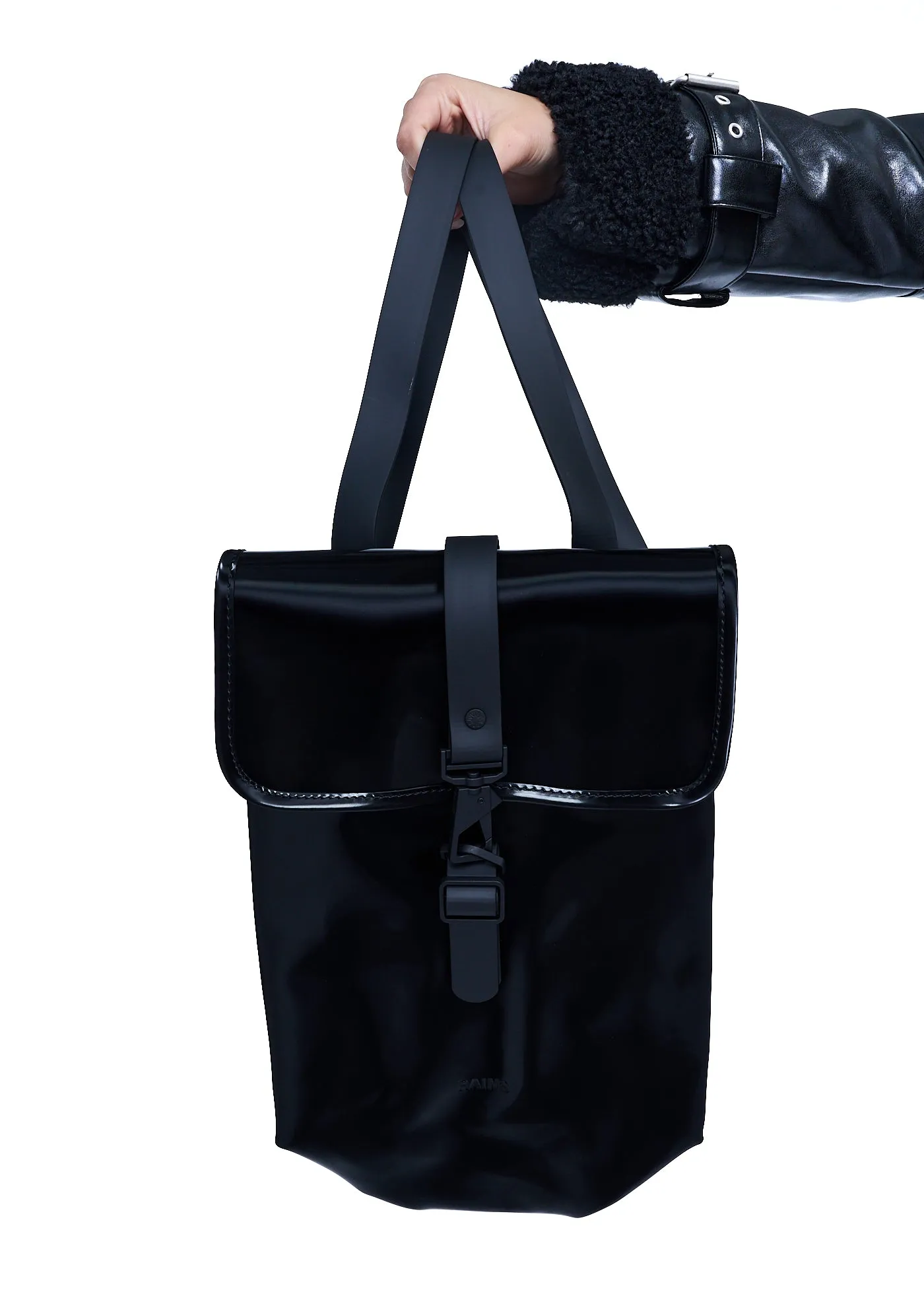 Rains Bucket Backpack W3 in Night