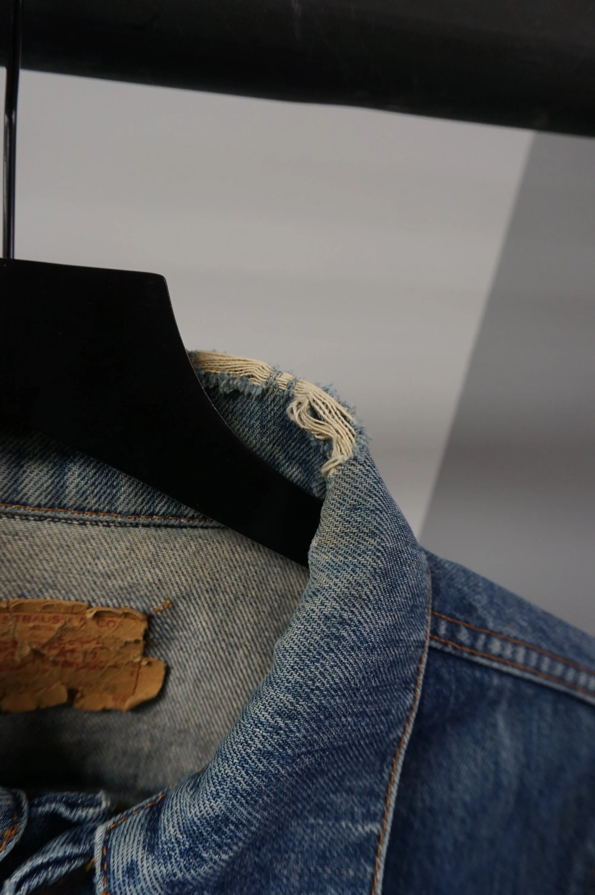(S) Vtg Levi's Denim Jacket